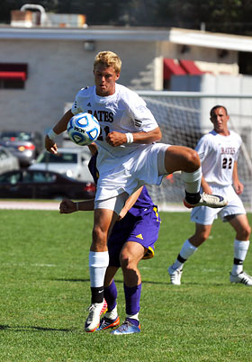 72Murphy-15 John Murphy '13 produced Bates' highest scoring season for an individual since 2005 en route to earning All-NESCAC honors. (File photo by Hank Schless '14)05