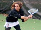 Women’s tennis rolls over Colby, 8-1