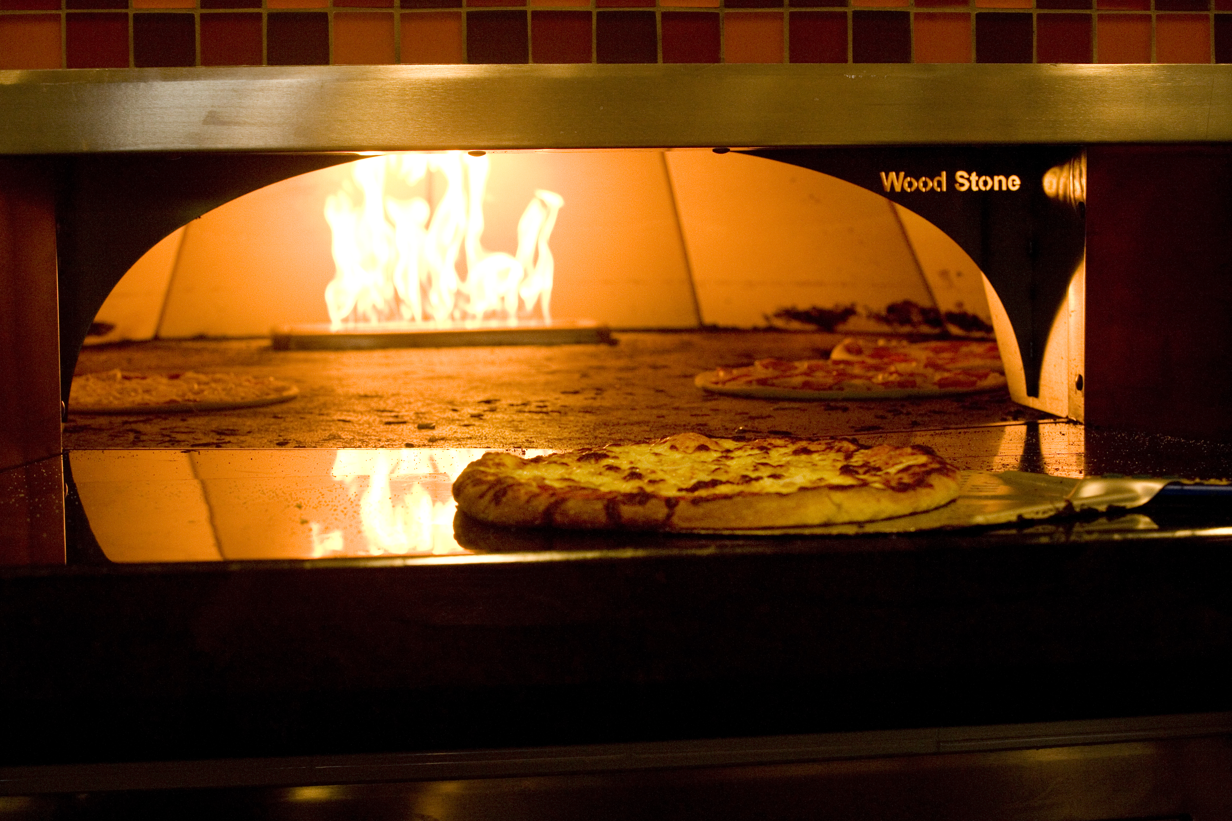 newDiningCommons7236