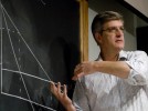 2010 Kroepsch award for teaching excellence goes to economics professor