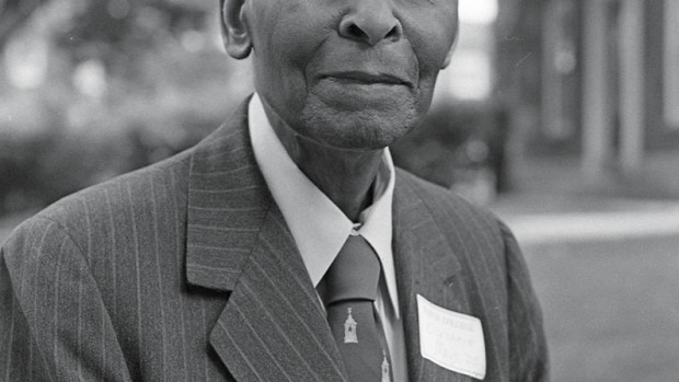 In 1980, at age 85, Benjamin Elijah Mays ’20 returns to campus for his 60th Reunion.
Photograph by Jim Daniels