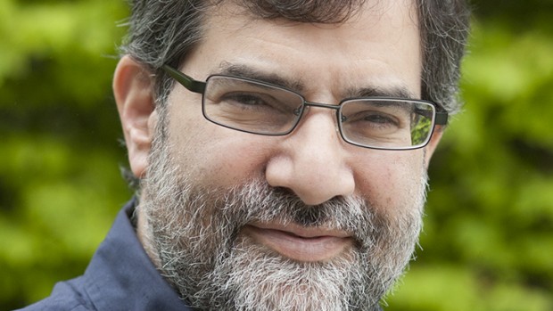 Al Filreis, a Bates parent who holds several teaching positions at the University of Pennsylvania, was this year's featured speaker for Bates' annual May Conference on teaching techniques.