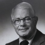 Trustee Chair Emeritus E. Robert Kinney ’39, corporate and civic leader with ‘good, gutsy Maine business sense,’ dies at 96 Trustee Chair Emeritus E. Robert Kinney ’39, corporate and civic leader with ‘good, gutsy Maine business sense,’ dies at 96