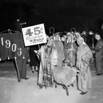The Alumni Parade, our tradition of ‘universal enthusiasm and great merriment,’ turns 100 years young The Alumni Parade, our tradition of ‘universal enthusiasm and great merriment,’ turns 100 years young