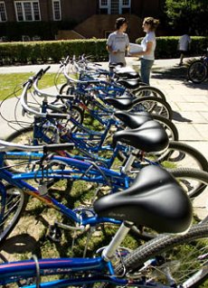 Students prepare to recruit Bates Bike Co-op members 