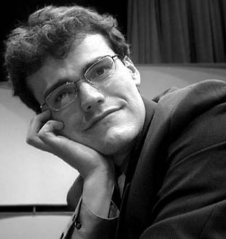 Simon Hutchinson '02 Simon Hutchinson '02