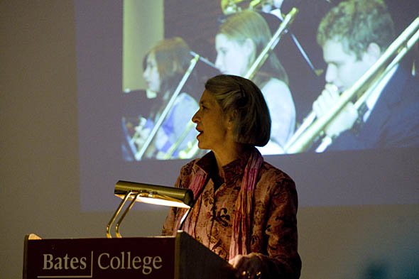 Elaine Tuttle Hansen addresses Elaine Tuttle Hansen addresses