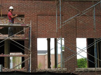 Enlarging Hedge windows Enlarging Hedge windows