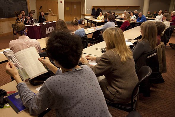 web_101112_garclon_admission_3775