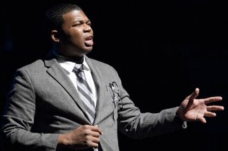 Jourdan Fanning '12 portrays MLK Jourdan Fanning '12 portrays MLK