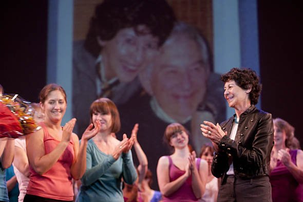 Marcy Plavin and dance alumni Marcy Plavin and dance alumni
