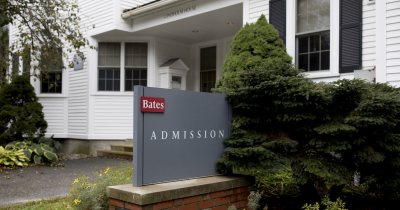 Admission sign in front of Lindholm House on Campus Avenue.