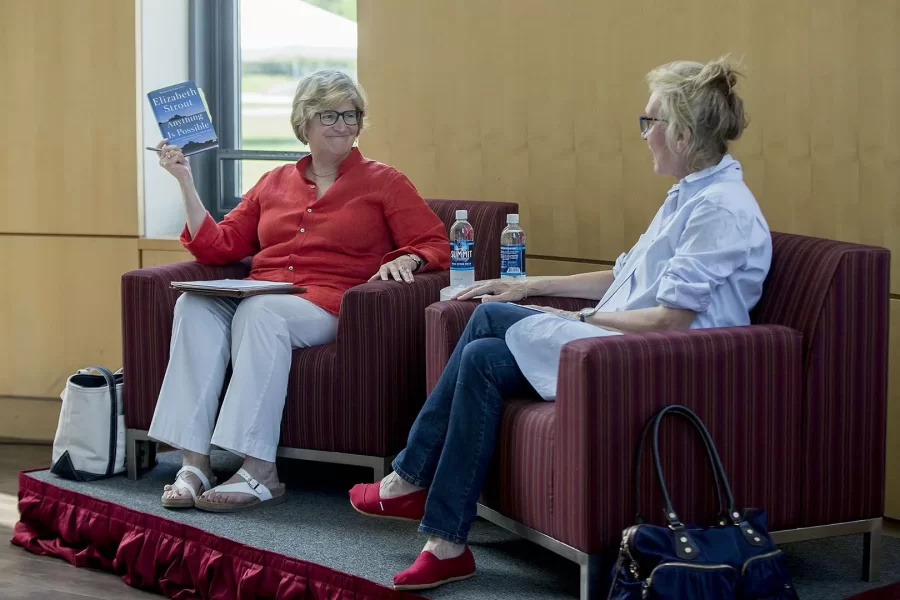 At Reunion 2017, Spencer interviews Pulitzer Prize-winning novelist Liz Strout '77.