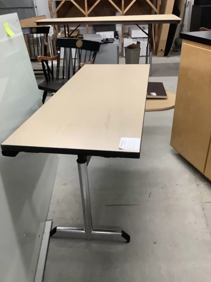 46-Table