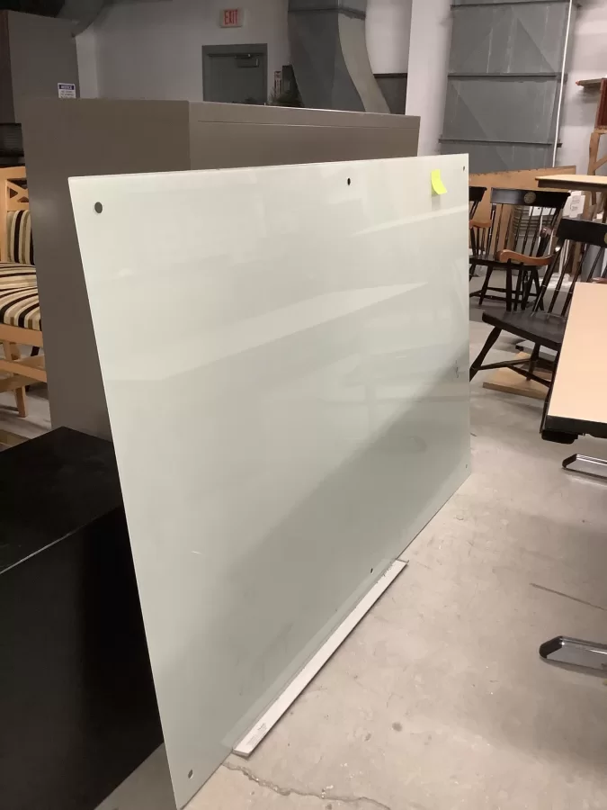 47-Glass White Board