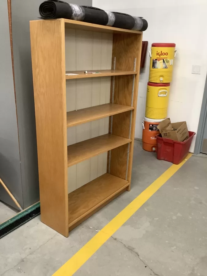 105- Book Shelf