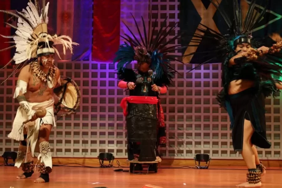 The Caribbean Student Association and Raices Unidas partner up for a cultural showcase!