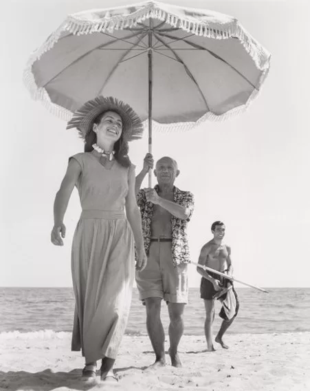 Robert Capa, Pablo Picasso and Françoise Gilot, 1945 [printed later], Gelatin Silver Print, 7 x 5 in., Bates College Museum of Art, gift of anonymous, 2013.26.15
