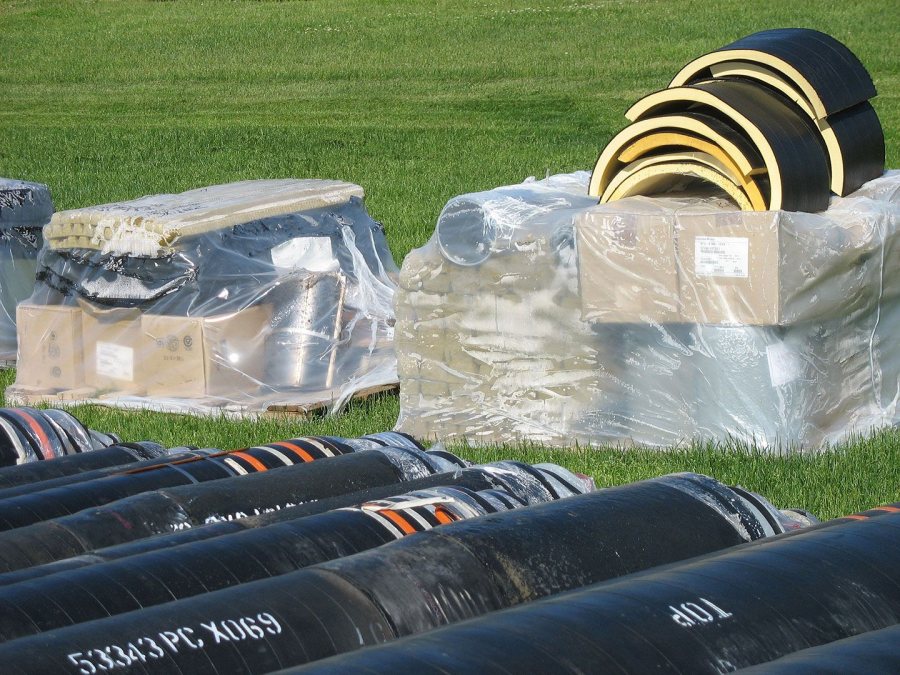 A steam-line stockpile at Leahy Field. (Doug Hubley/Bates College)