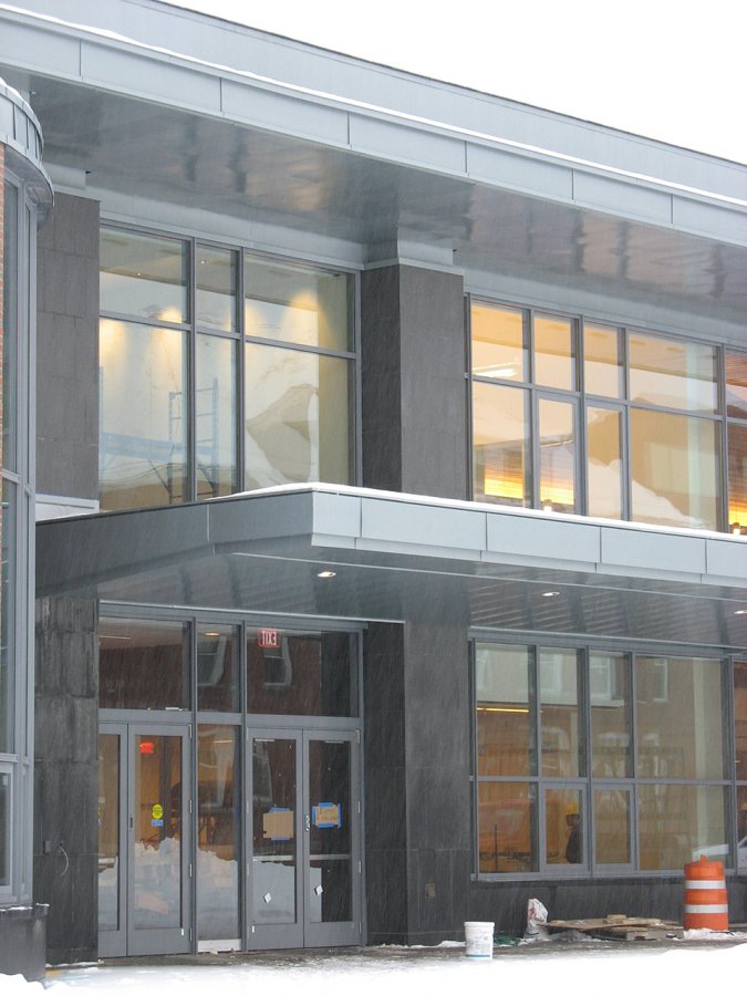 New Commons' west entrance. (Doug Hubley/Bates College)