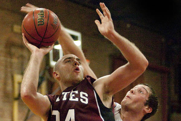 Men's hoops