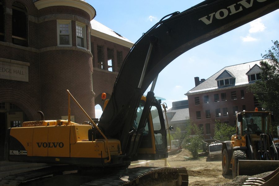 An excavator at work near Hedge Hall. (Brittney French '11/Bates College)