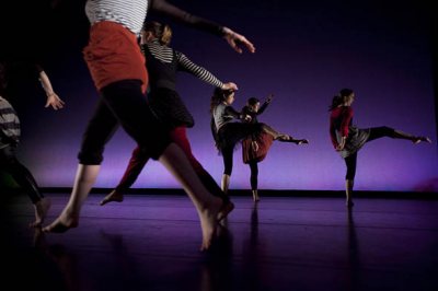 Bates Modern Dance Company