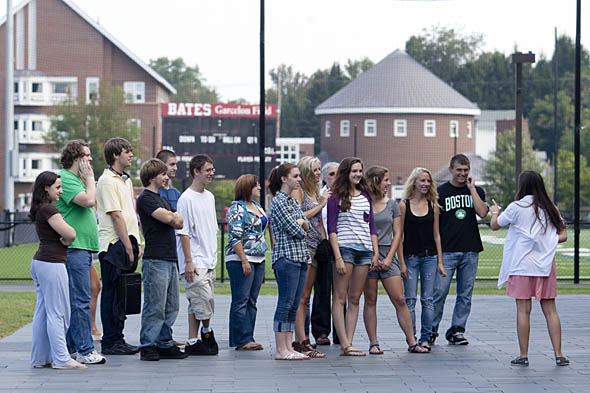 web_110914_campus_math_hedge_2996