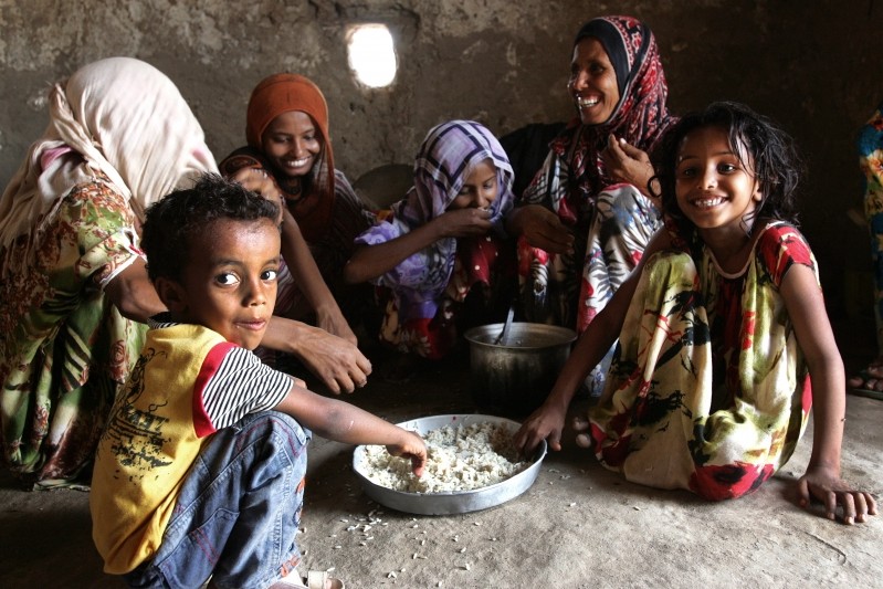 This family in Yemen's Mawza District received vouchers to buy food as part of Mercy Corps' emergency response to Yemen's humanitarian crisis. Photograph by Cassandra Nelson / Mercy Corps.