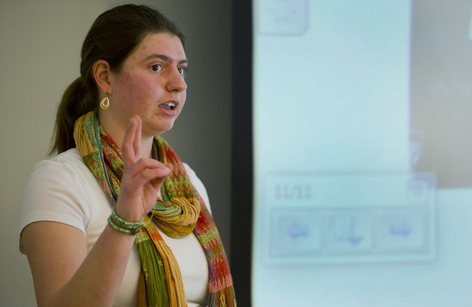 Kate Paladin '15 speaks about her experience as Otis Fellow during an EnviroLunch in New Commons on Jan. 17, 2013. Photograph by Mike Bradley/Bates College.