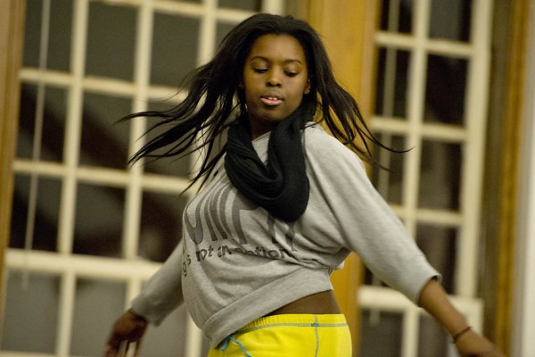 Dancer Tomisha Edwards '15 performs in Memorial Commons during Bates' 2013 Arts Crawl. Photograph by Michael Bradley/Bates College.