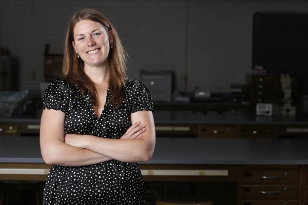 In a sense, Bates biologist Larissa Williams studies the process of evolution as it happens. “I look at the differences between the genomes of animals that live in clean places and in polluted places to find suggestions of how they survive in the polluted environments,” she says. (Mike Bradley/Bates College)