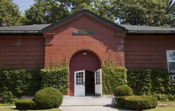 The offices of Student Financial Services and the college registrar are housed in Libbey Forum. (Phyllis Graber Jensen/Bates College)