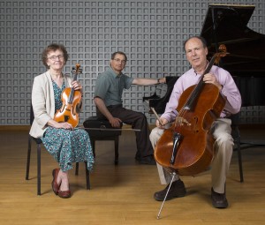 Trio les Amis: Mary Hunter, James Parakilas and Steve Witkin. (Mike Bradley/Bates College)