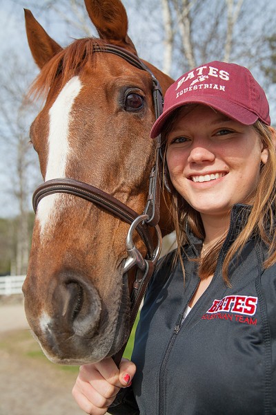 Hannah Kiesler '16 of Glencoe, Ill., with Juno.