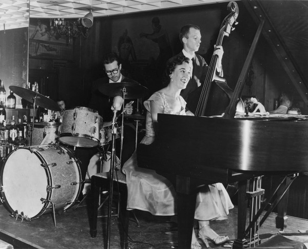 Marian McPartland, center, flanked by drummer Joe Morello and bassist Bill Crow. McPartland is portrayed in a Bates screening of the documentary "In Good Time." (Courtesy of Films by Huey)