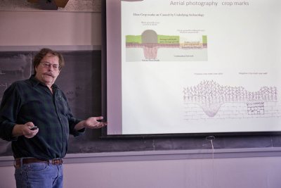 Professor of History Michael Jones describes what can be learned about Roman Britain from aerial photography during a March 2015 class in Introduction to Classical and Medieval Studies. (Phyllis Graber Jensen/Bates College)