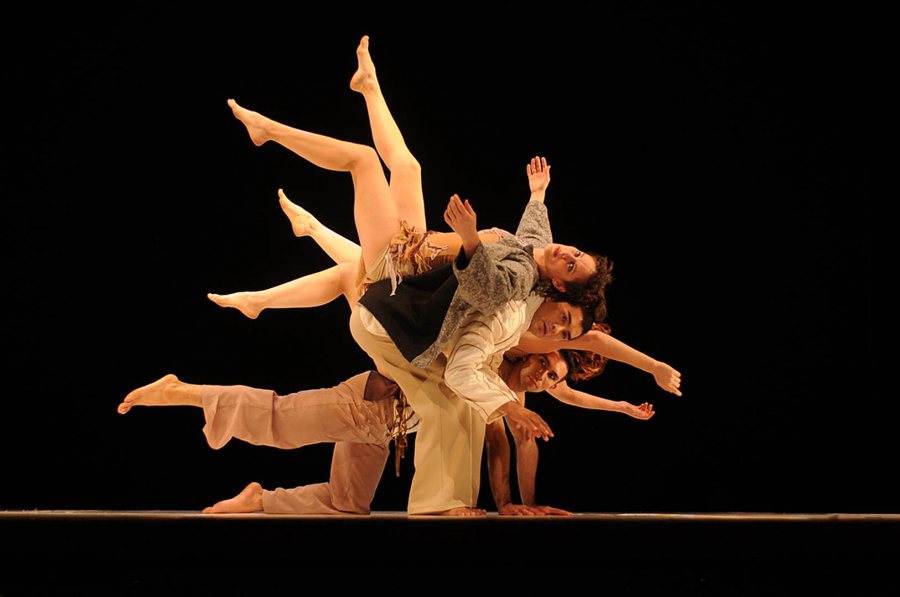 Delfos Danza Contemporanea. (Martin Gavica)