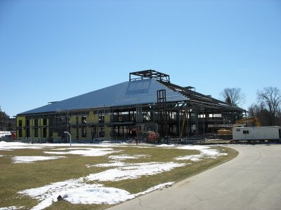 The new Commons in the sun. (Doug Hubley/Bates College)