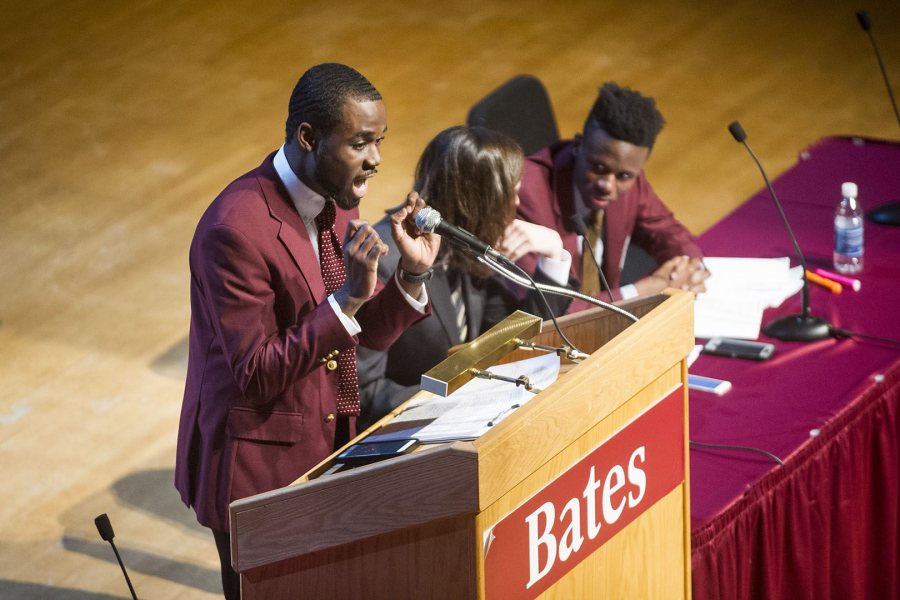 web-160118_MLK_Debate_021