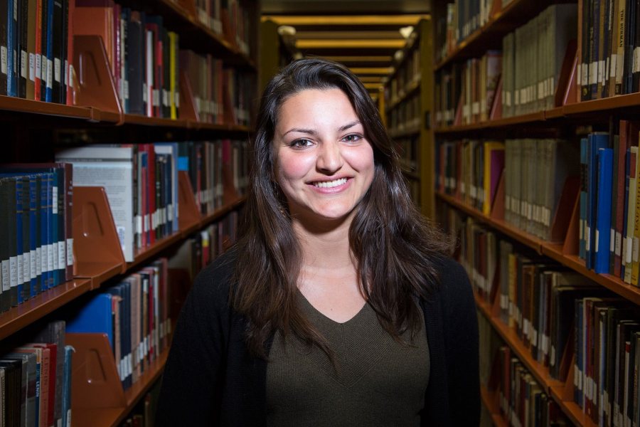 Tara Das ’16, a double major in politics and French from Biandronno, Italy, was awarded a 2016–17 Fulbright English Teaching Assistantship for Turkey. (Josh Kuckens/Bates College)