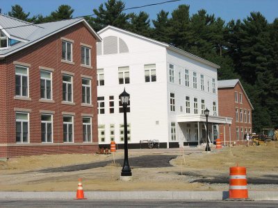 New student housing with paths and lighting. (Doug Hubley/Bates College)