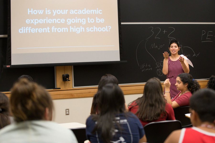 Jessica Perez, assistant dean of students for student transition and support, works with first-generation students during an August 2016 session of the Bobcat First! program. (Phyllis Graber Jensen/Bates College) 