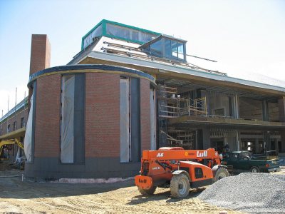 Brick and granite on Commons' fireplace lounge. (Doug Hubley/Bates College) 