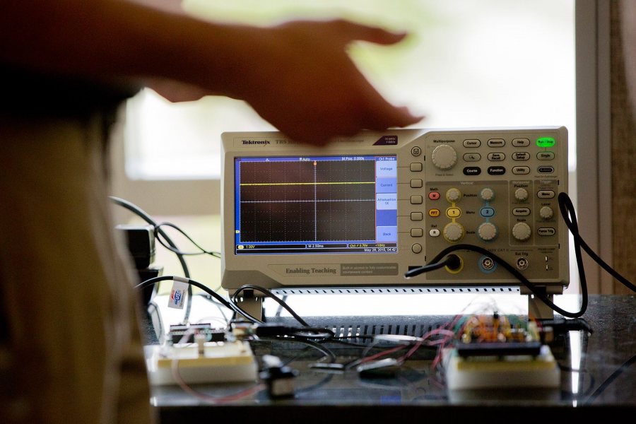 Student achievement in technology on display during the 2015 Curricular Innovation Showcase in Perry Atrium. (Phyllis Graber Jensen/Bates College) 