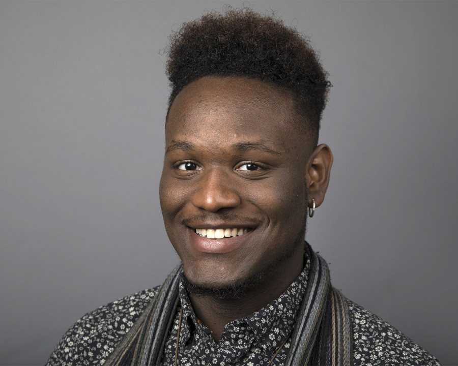 One of 22 seniors and young alumni to receive Fulbright U.S. Student awards, Deshun Peoples ’17 of Chicago, a double major in studio art and rhetoric, received a Fulbright Open Study/Research Award for a project in China. (Phyllis Graber Jensen/Bates College)