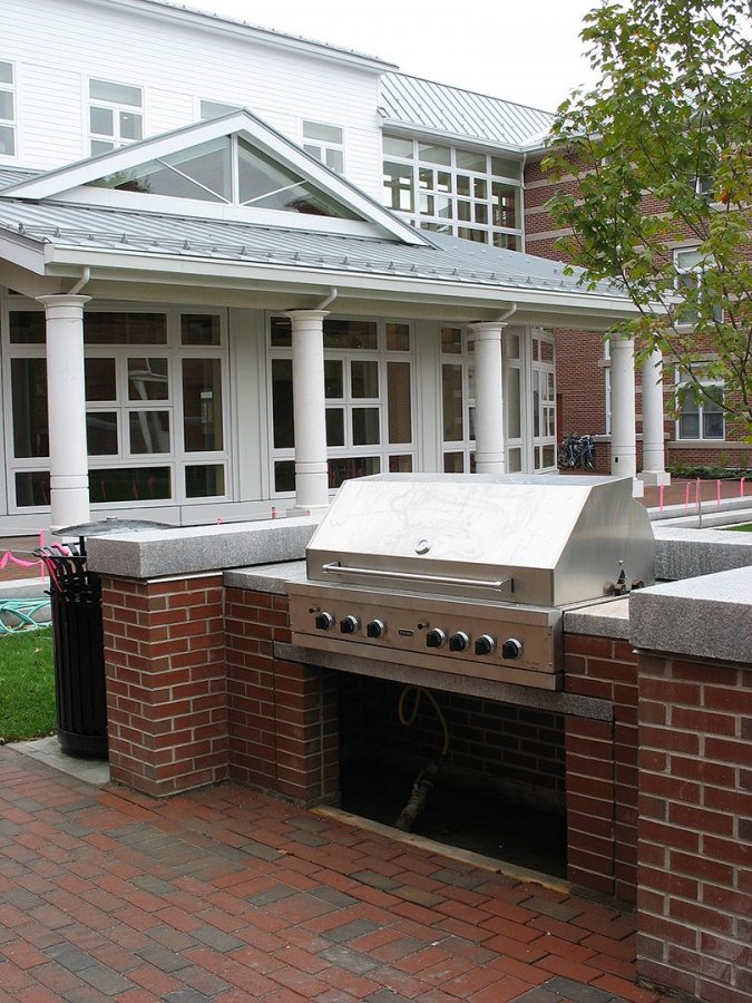 Thrill of the grill: The Viking gas grill, centerpiece of an Oct. 8 gathering at 280 College. (Doug Hubley/Bates College)