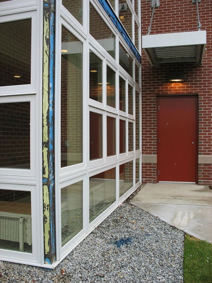 Window edging at 280 College Street awaiting its trim. (Doug Hubley/Bates College)