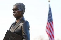 Video: Statue of Benjamin Mays ’20, ‘prophet of freedom,’ unveiled