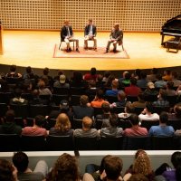 A Conversation with Congressman Bob Goodlatte Congressman Bob Goodlatte represented the sixth Congressional District of Virginia in the United States House of Representative from January 1993 to 2019. Congressman Goodlatte returns to Bates to engage in a conversation about how his liberal arts education helped shape who he is and how it prepared him for a career in politics. Congressman Goodlatte will also share his experience as Chair of the House Judiciary Committee, a position he held for six years, and provide perspective on the importance of bipartisan politics today.Tuesday, May 7th 7:30-9:00pm, Olin Concert HallFacilitated by Frank Fusco ‘19 (College Republicans) and another studentThese events are sponsored by the Bates College Republican Club, The Center for Purposeful Work, and the Office of College Advancement.